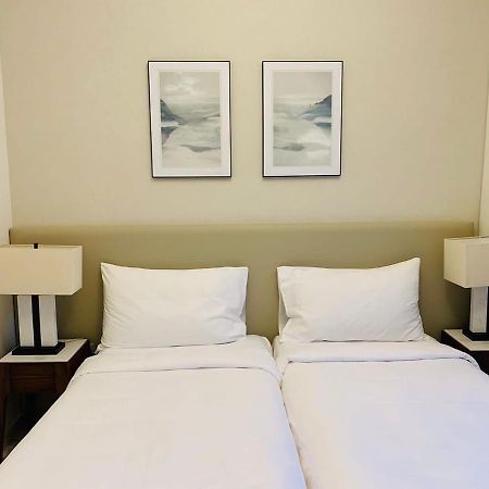 Luxury Sea View Address Hotel Apartment Fujairah Exteriör bild